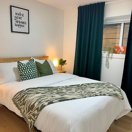 The Sunset Haven- Cozy 2Br Basement Suite Near White Rock เซอร์รีย์ ภายนอก รูปภาพ
